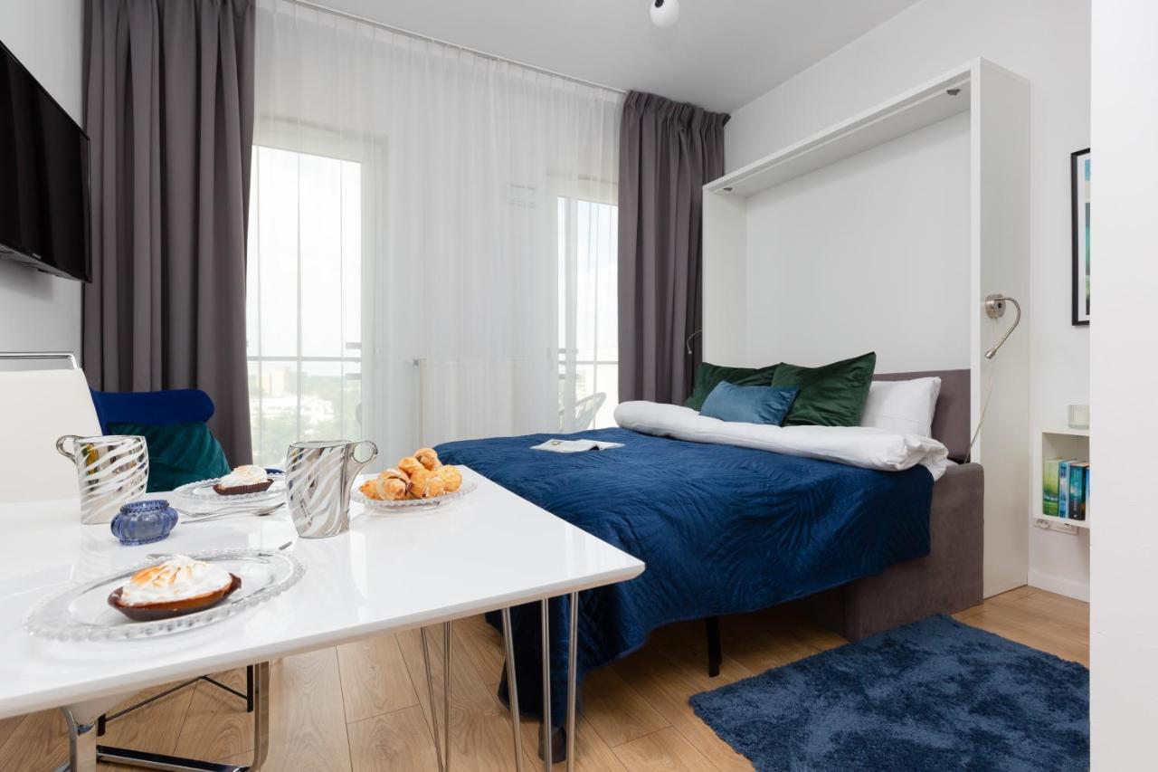 Apartments Varsovia Kasprzaka By Noclegi Renters Екстер'єр фото